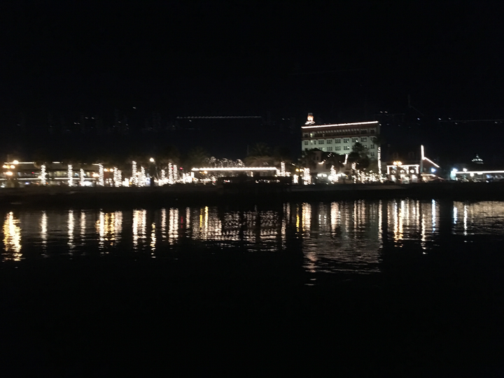 A Burger Bucket Christmas