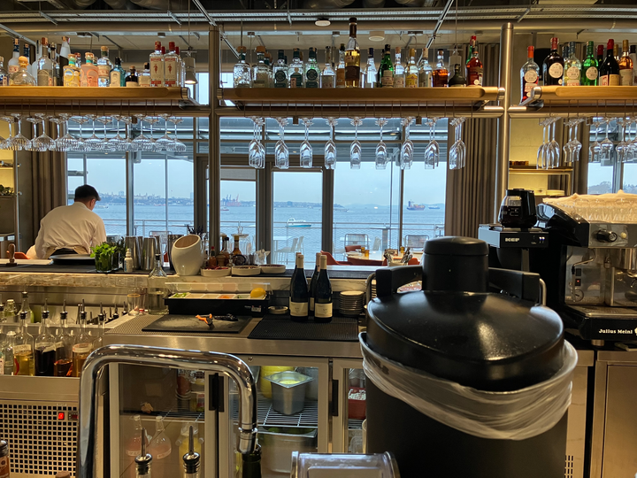 Raki, Tankers, Cats, and Love